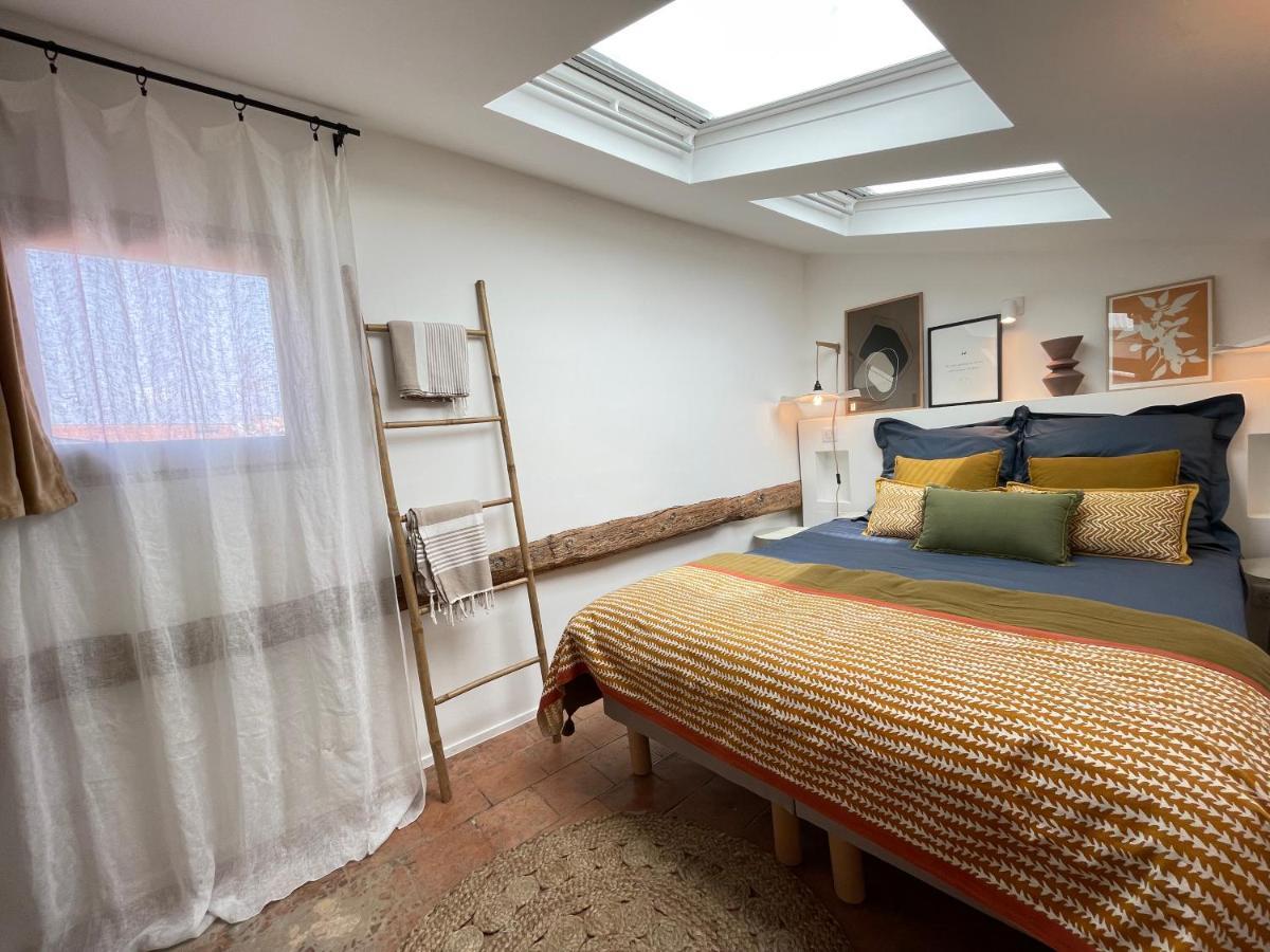 Renting - Neuve - Luxury Triplex Old Town Massena Garibaldi - 4 Bedroom - Ac Apartment Nizza