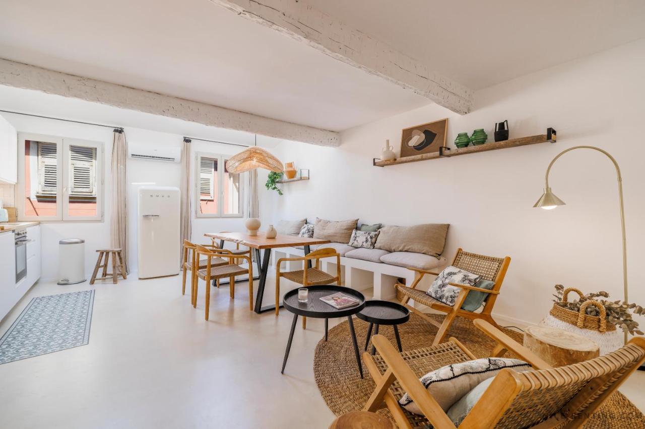 Renting - Neuve - Luxury Triplex Old Town Massena Garibaldi - 4 Bedroom - Ac Nice